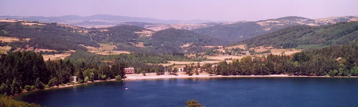 Lac d'Issarles, 1000 mètres d'altitude, Ardèche